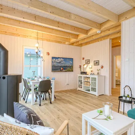Feriehus Gorgeous Home In Ostseeresort Olpenitz With Sauna *